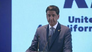 Rep. Ro Khanna calls for 'new Democratic Party'