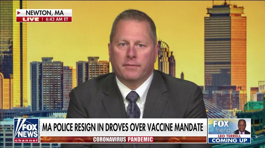 Mass. officers set to resign in droves over vaccine mandate