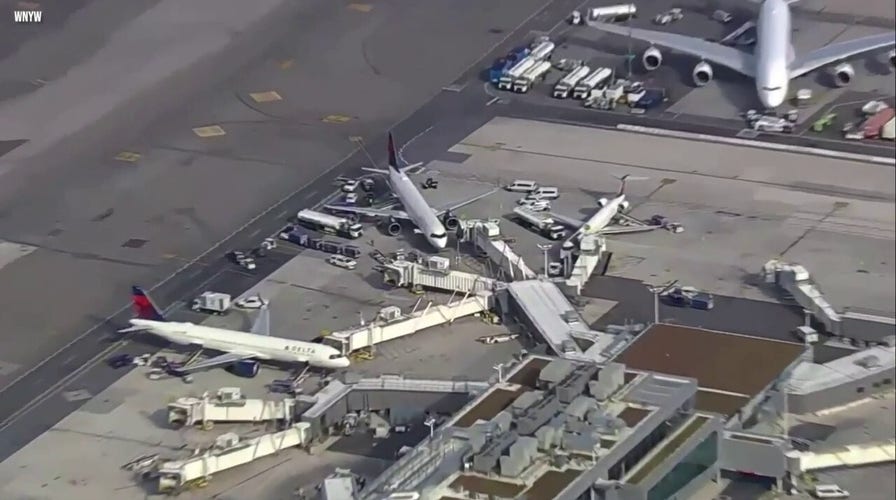 Delta flight lands safely at JFK after shocking tire alert triggers FDNY response