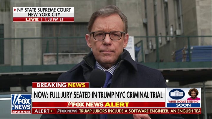 Man sets self on fire outside Trump NY trial