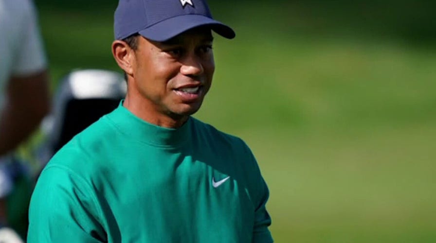 Tiger Woods not removed from wrecked car with jaws of life: official