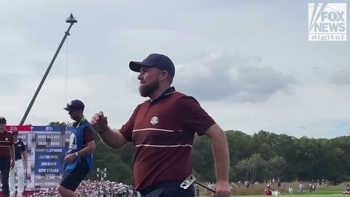 Shane Lowry hits back at heckling fans