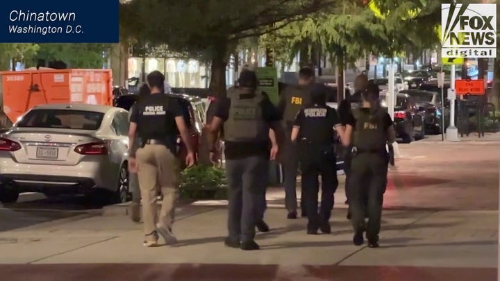 Federal agents patrol streets of DC amid Trump crime crackdown