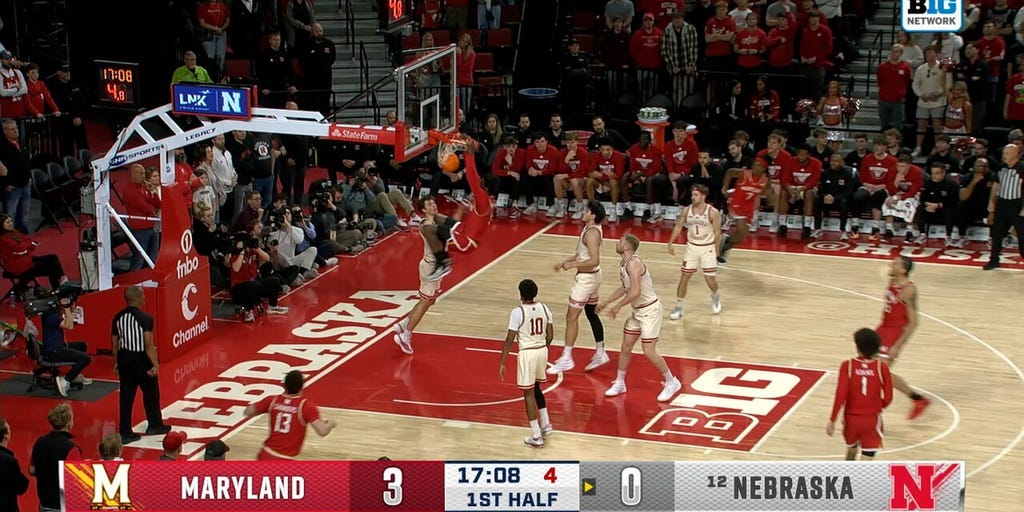 Maryland's Solomon Washington drives middle and finishes STRONG dunk vs. Nebraska