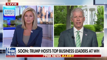 Trump to meet with business leaders amid GDP concerns