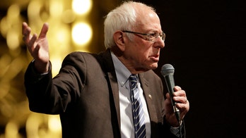 Sanders: 2020 vice president must be a woman 