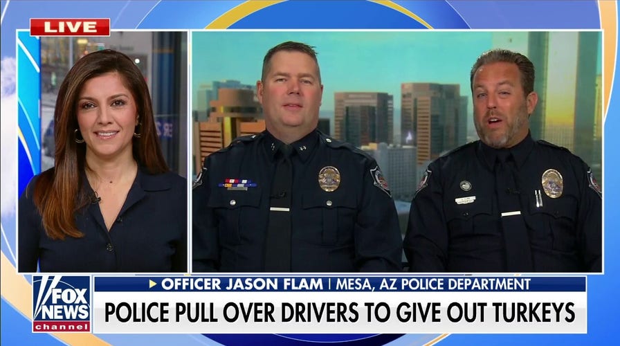 Police pull over drivers to give out turkeys