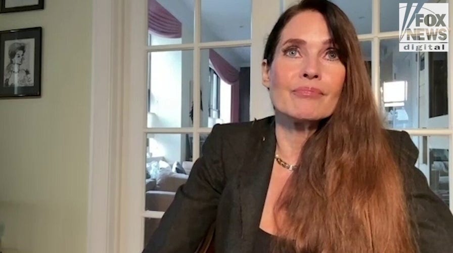 Carol Alt shares how her 91-year-old mother reacted to her joining OnlyFans