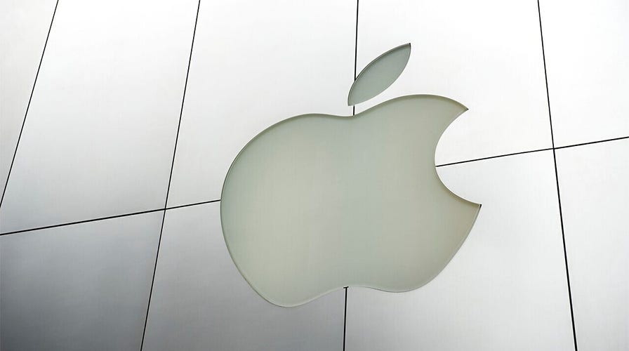 Apple delays return to office as COVID surges: report