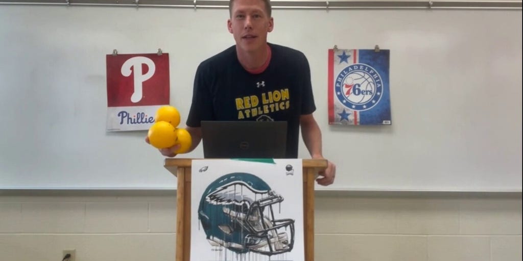 39-year-old Pennsylvania teacher may just win a Ferrari at Fanatics Fest