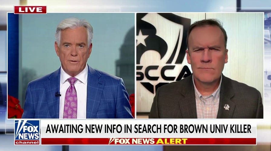 Authorities conflict   to reassure assemblage  with Brown University gunman connected  the loose