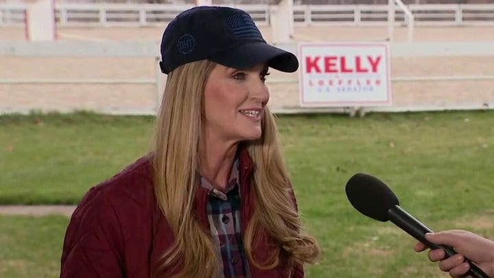 Loeffler slams Jon Ossoff for false claim she campaigned with Klansman: He's a 'pathological liar'
