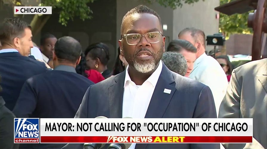 Chicago Mayor Johnson poses question to Trump, says he is not calling for 'occupation' of city