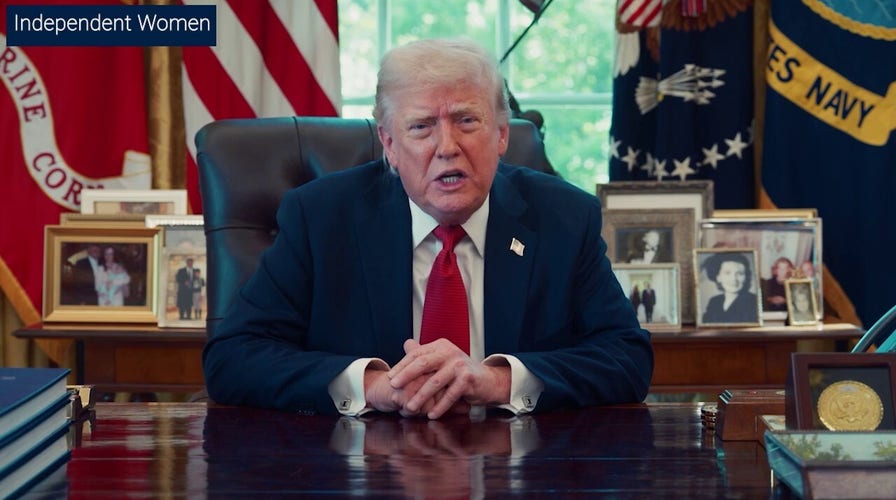 Trump shares message congratulating Susie Wiles on Woman of Valor Award