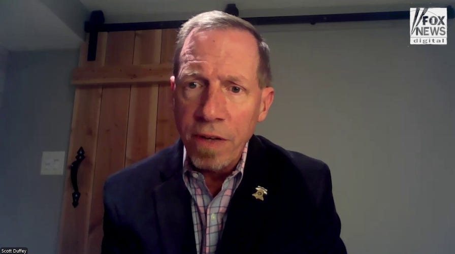 Retired FBI agent says Dominican Republic authorities had 'initial missteps' in college student's disappearance