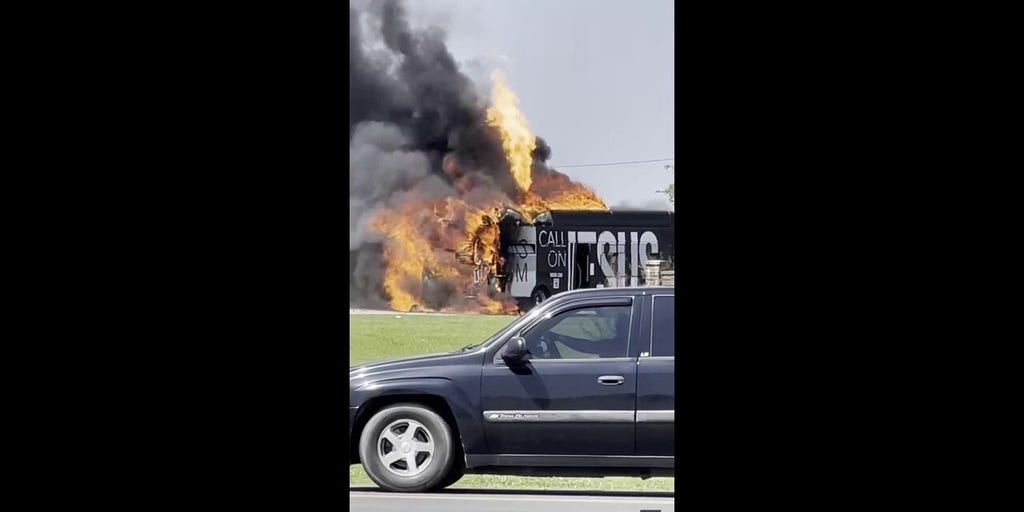 'Jesus' bus engulfed in flames, explodes in Louisiana