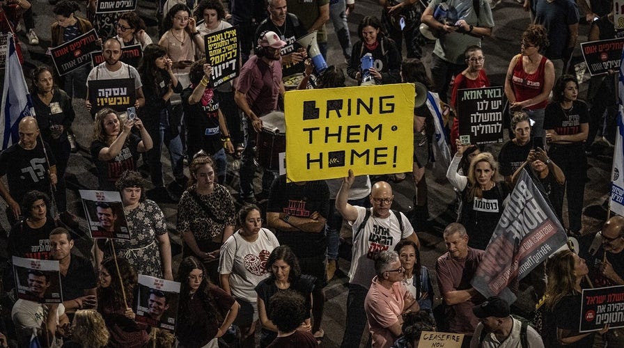 Protests grow in Tel Aviv amid pressure for hostage deal