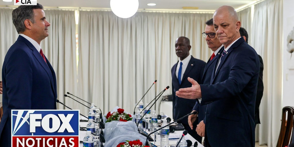 Jefe de la CIA se reúne con funcionarios cubanos