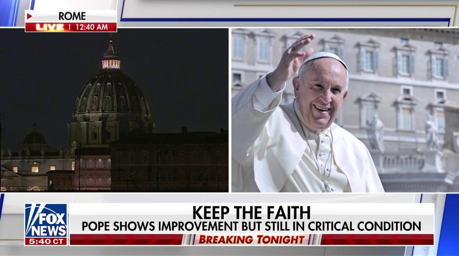  Doctors say Pope Francis is showing slight improvement