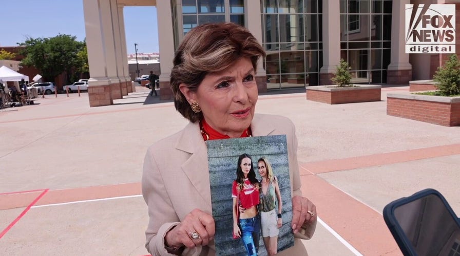 Attorney Gloria Allred speaks with Fox News Digital during Alec Baldwin's manslaughter trial