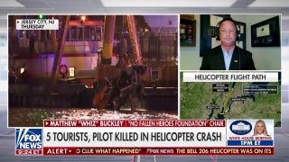 Ex-Navy aviator  says NYC chopper  suffered 'catastrophic' nonaccomplishment  earlier  clang  - Fox News