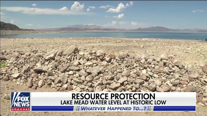 Lake Mead continues to shrink, experiences historically low water level