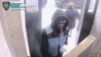 Serial burglar posing as Amazon worker on the loose, NYPD says