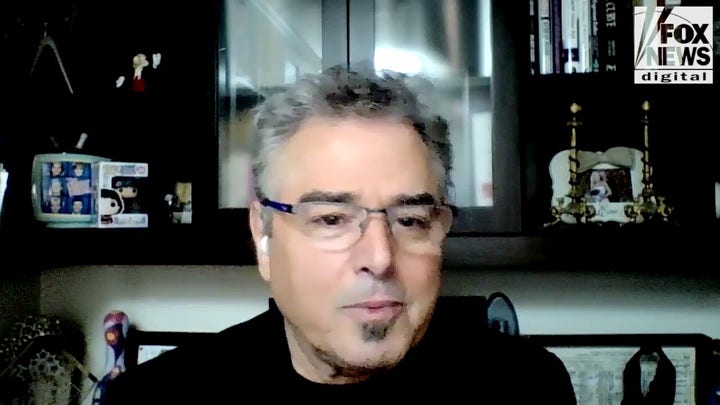 ‘Brady Bunch’ star Christopher Knight on what show ‘taught’ him, being ‘saved’ by the entertainment industry