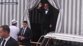 Jeff Bezos exits hotel in Venice ahead of wedding to Lauren Sánchez