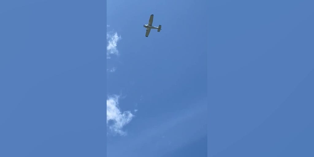 michael-arnold-shown-allegedly-stalking-cassie-wilusz-by-plane-and-car