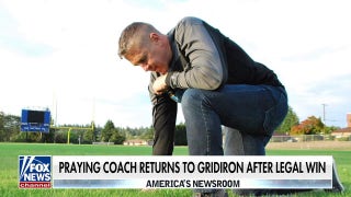 Praying football coach returns to the sidelines after landmark religious liberty case - Fox News