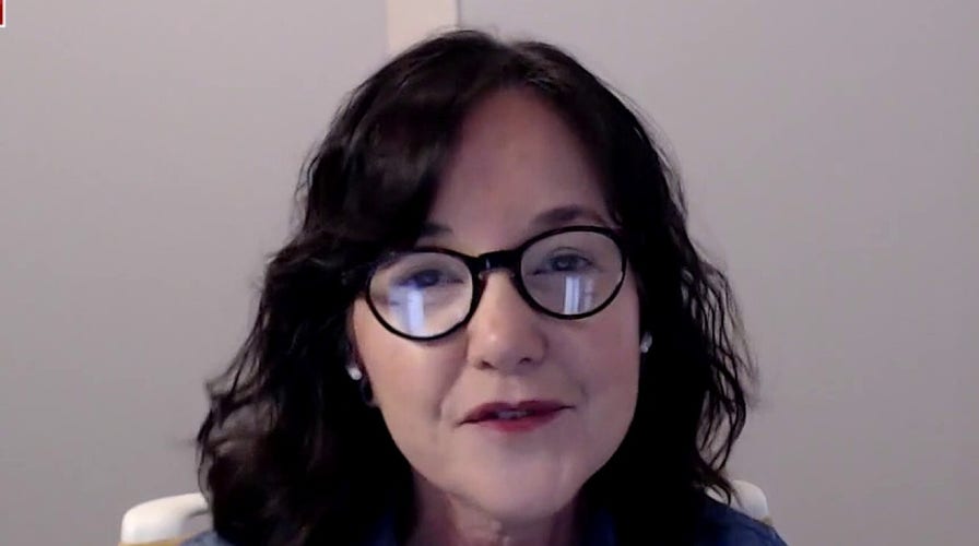 Lines grow at food banks ahead of Thanksgiving