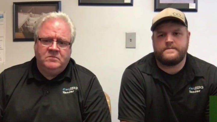 Seattle business owners claim cops never showed up when protesters broke into shop