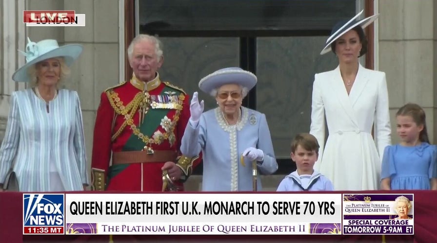Queen Elizabeth kicks off Platinum Jubilee festivities in London