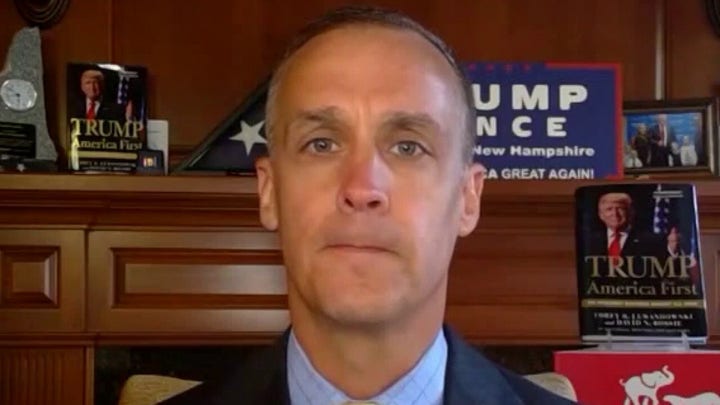 Trump has ‘enormous respect’ for doctors who are serving patients amid pandemic: Lewandowski