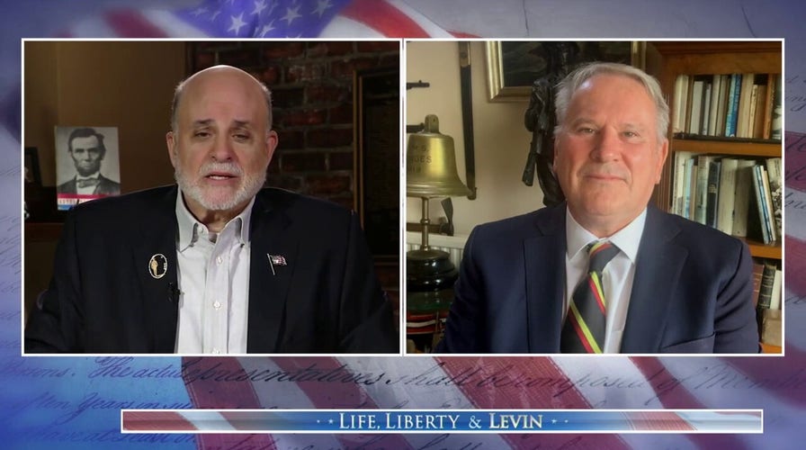 How should the US respond to Iran's nuclear capability?