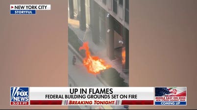Former US Army soldier ignites fire outside federal building in Manhattan