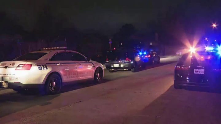 Suspect killed in Texas officer-involved shooting, two deputies deputies struck