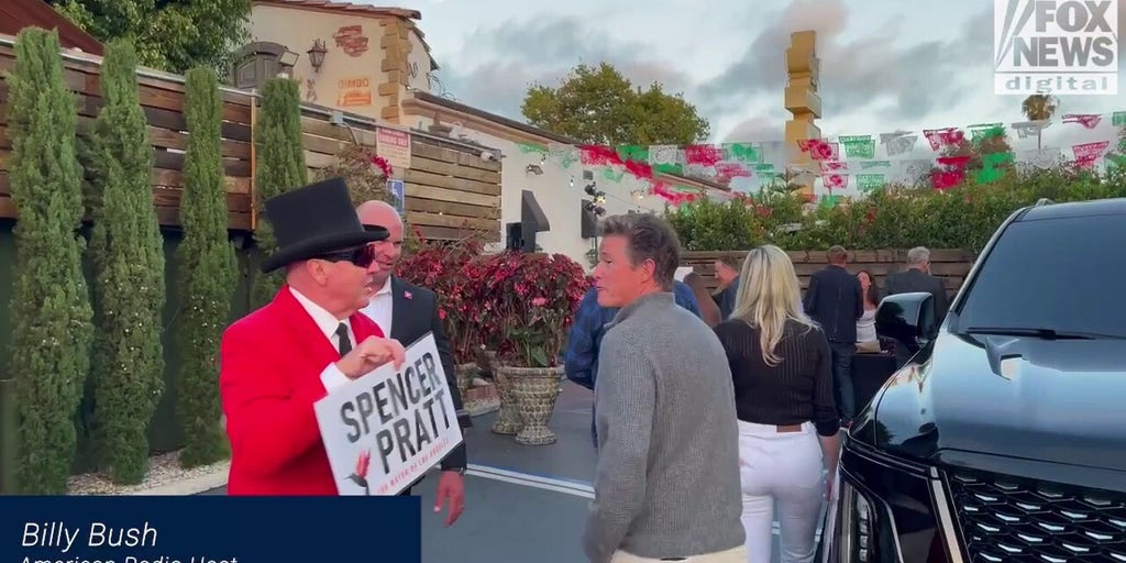 Comedian Adam Carolla, radio personality Billy Bush show up to Spencer Pratt watch party