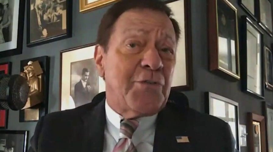 Joe Piscopo reacts to Bill Maher's warning to America over woke culture