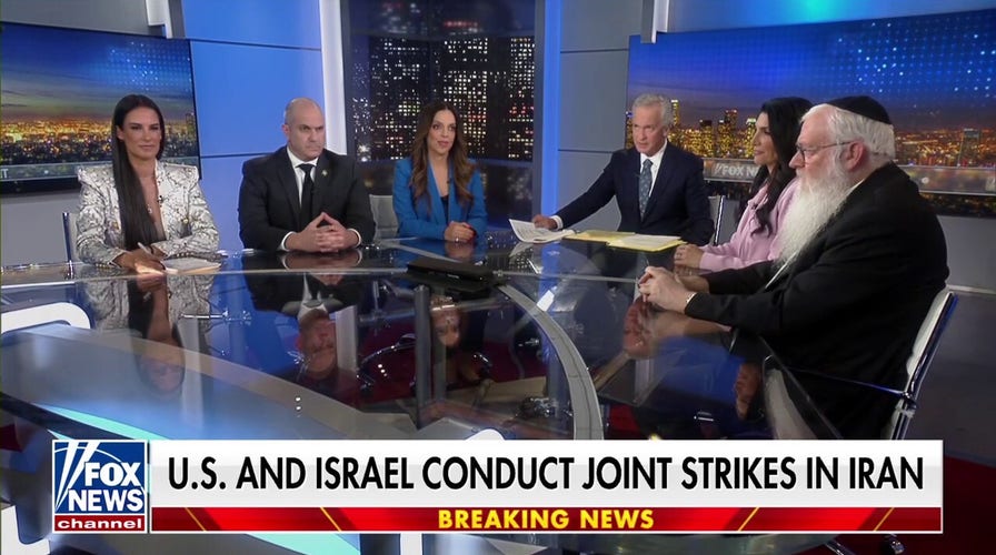 California Rep. Eric Swalwell argues Iran ne'er  posed a menace  to the US