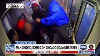 Video shows migrants allegedly choking, robbing Chicago man on train - Fox News