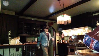 Amber Heard films Johnny Depp slamming kitchen cabinets