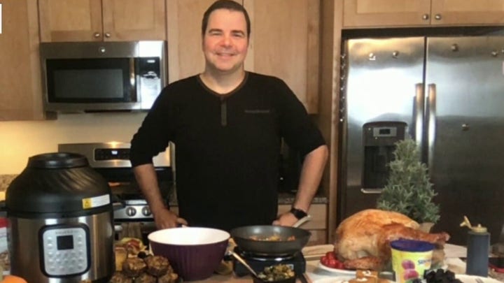 Celebrity chef George Duran shares tips for your Thanksgiving feast