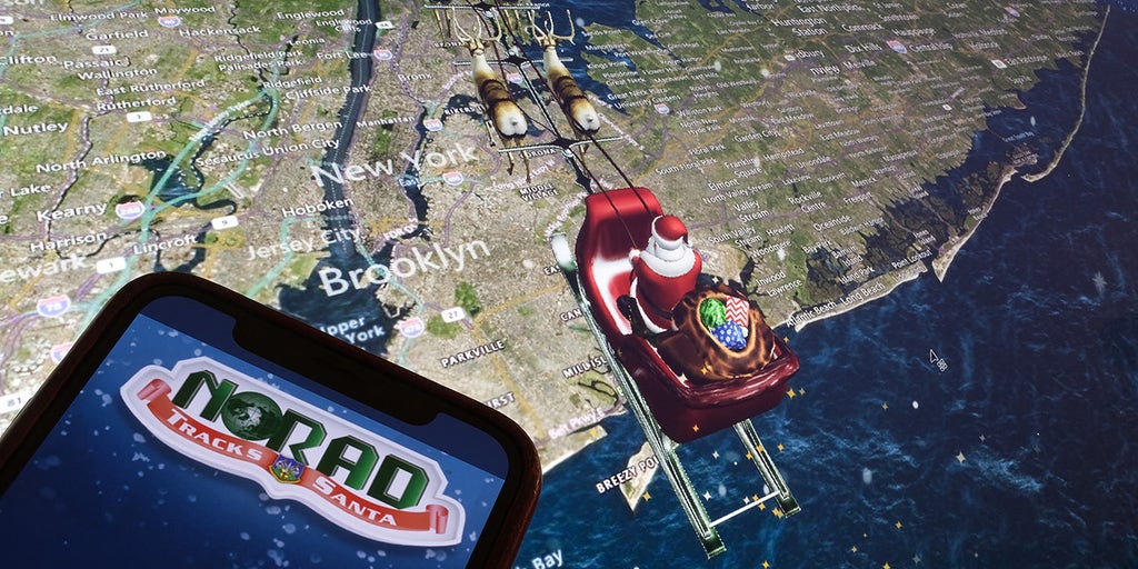 WATCH LIVE: NORAD tracks Santa as he delivers gifts around the world