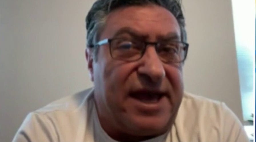 Restaurant owner mocks Cuomo with dinner in blizzard