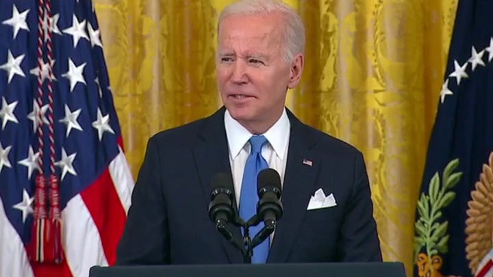 Biden struggles for solutions as economic warning signs pile up