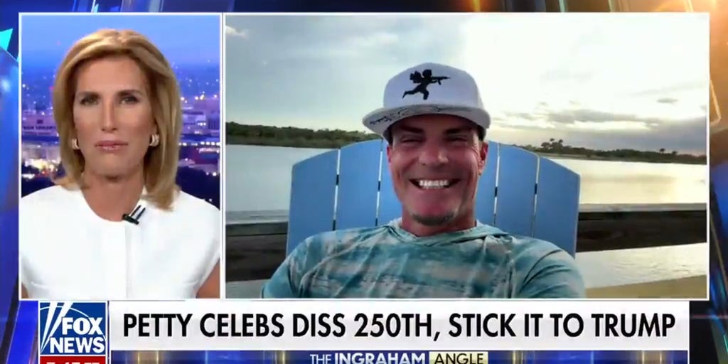 Vanilla Ice: This world should be way more patriotic