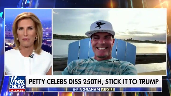 Vanilla Ice: This world should be way more patriotic