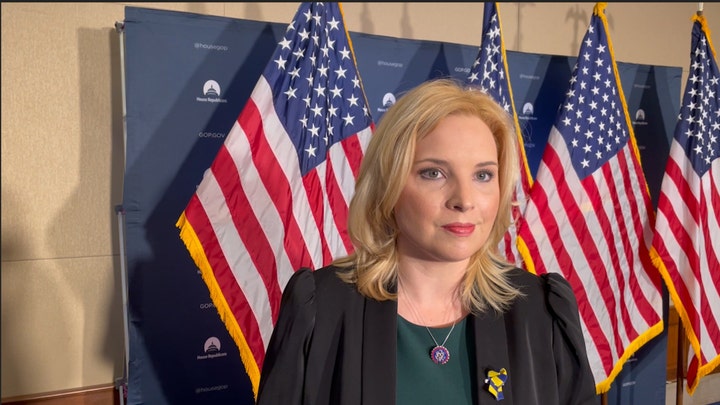 Rep. Ashley Hinson discusses the Russia-Ukraine war ahead of Biden's State of the Union address.